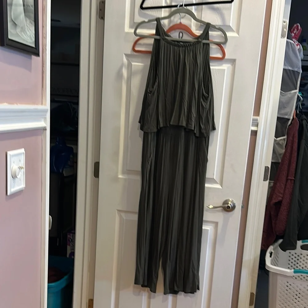 Torrid Olive Green Women's Jumpsuit - Picture 1 of 2